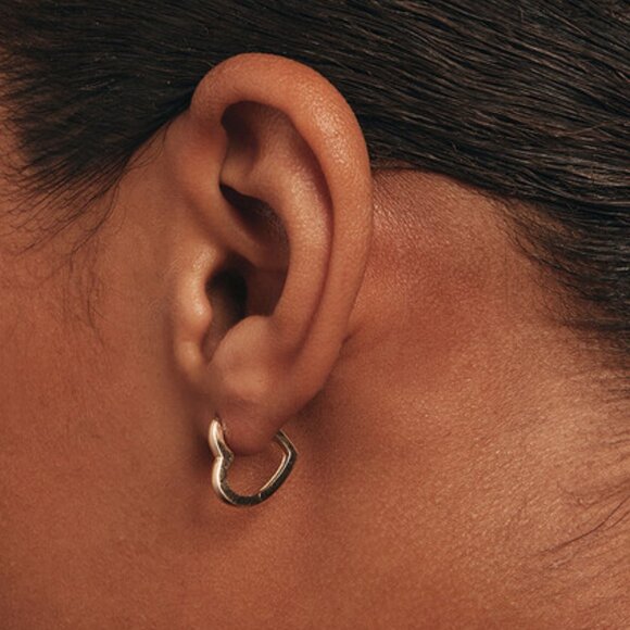 Banana Republic Gold Heart Huggie Earrings/NWT - Picture 3 of 6